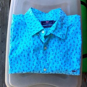 Vineyard Vines Short sleeve button down